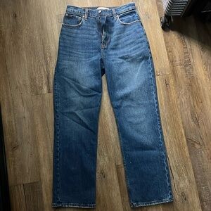 Abercrombie & Fitch 90s Straight Ultra High Rise Jean